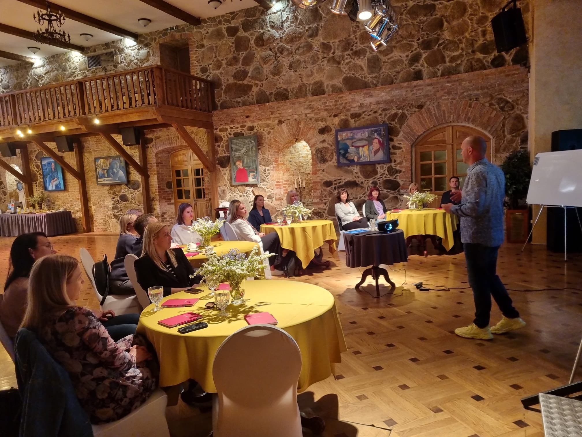 pasvaldibu specialistu apmacibas strategiska vadiba 2jpg
